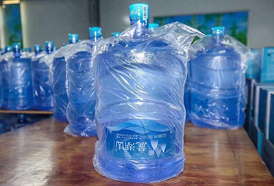 你知道山泉水是怎么形成的嘛？